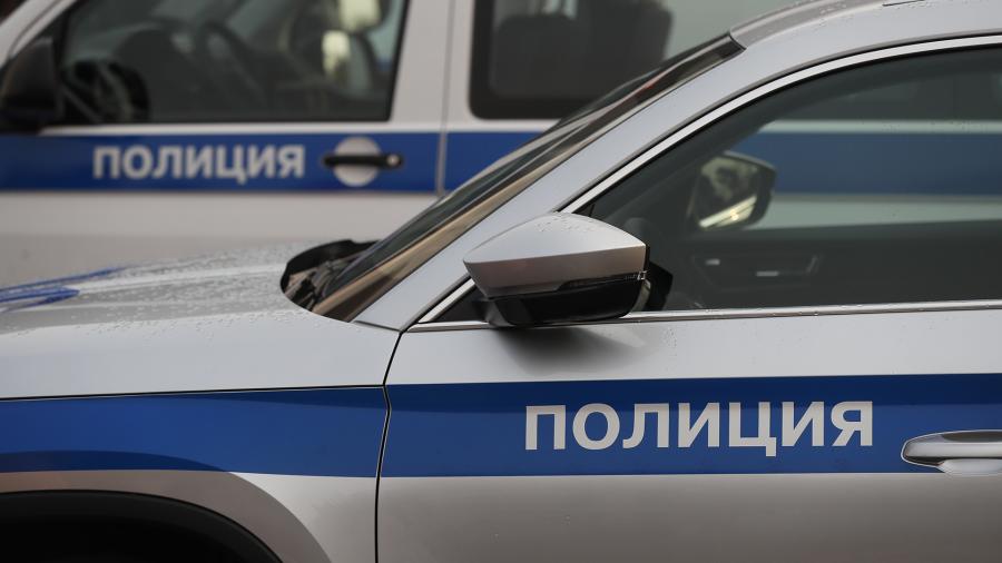 Петербургская пенсионерка избила полицейского из-за замечания о маске