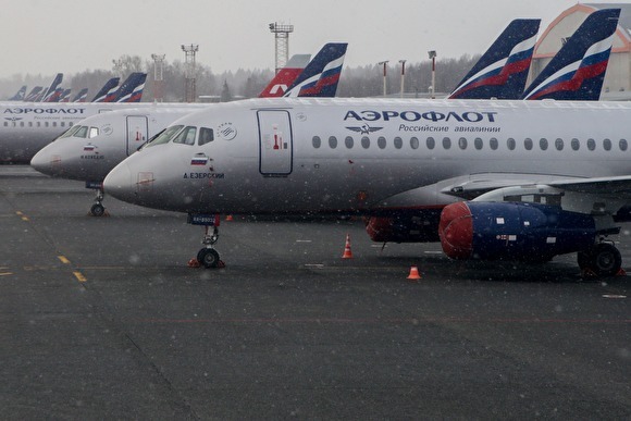 Летевший из Москвы в Самару SSJ вернулся в Шереметьево