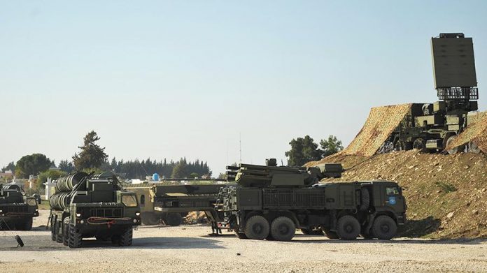 В Сирии российская ПВО перехватила ракеты и сбила вражеские беспилотники