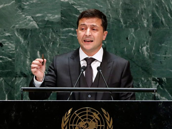 Украина согласилась предоставить Донбассу особый статус