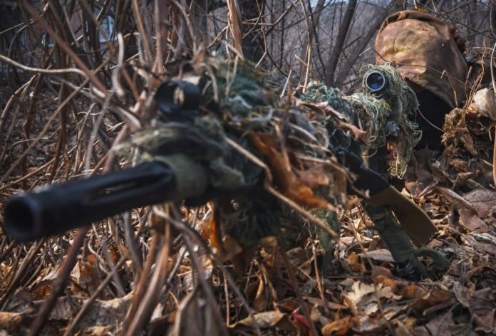 В ДНР неизвестный снайпер один за одним ликвидирует офицеров элитных подразделений ВСУ