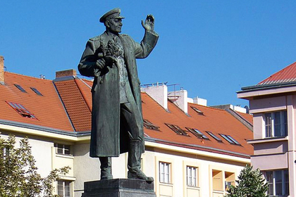 В Праге уберут с места памятник маршалу Коневу
