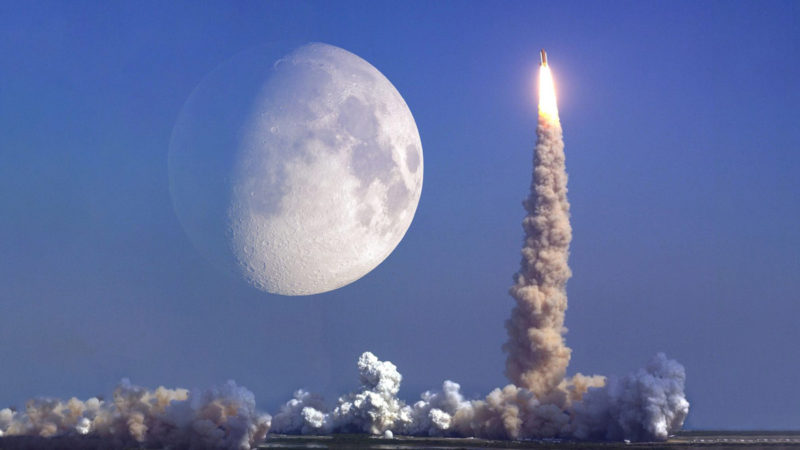 Создание сверхтяжелой ракеты для полетов на Луну решили отложить