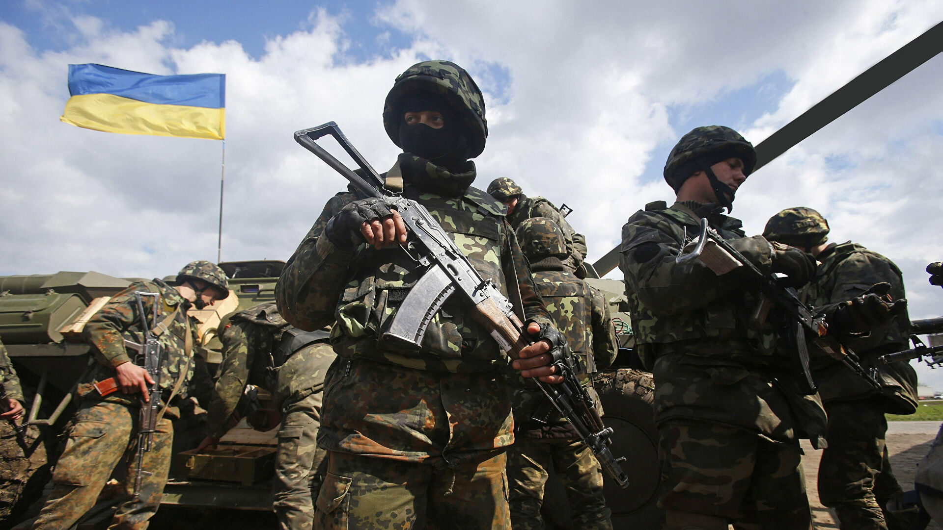 Россия обеспокоена возобновлением войны на Донбассе