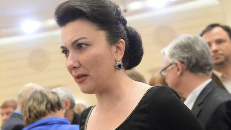 Министр культуры Крыма выругалась матом на заседании правительства