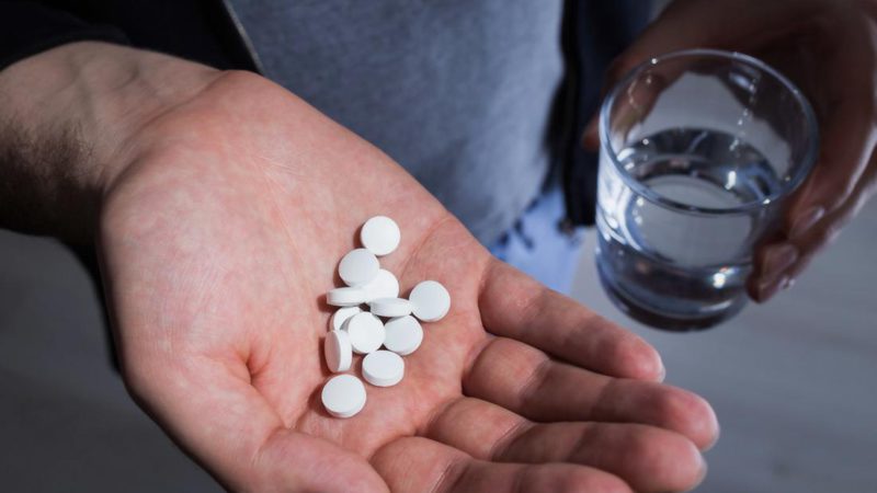 Таблетки Pfizer от коронавируса одобрили в США