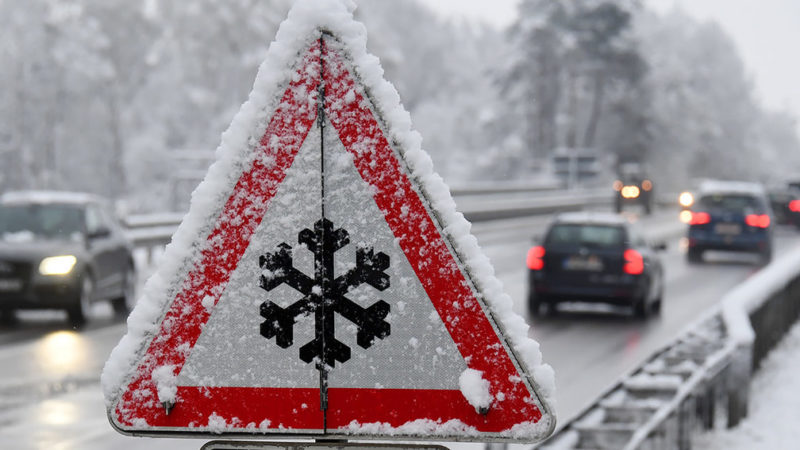 Россиянам напомнили о подготовке автомобиля к зиме