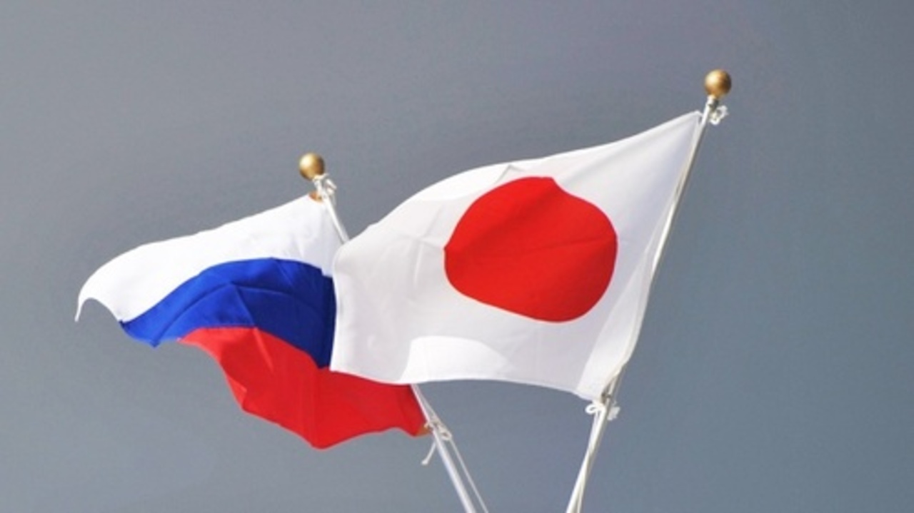 Япония надеется на прогресс в переговорах с Россией по Курилам