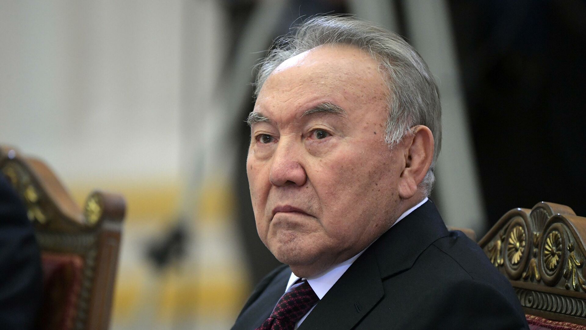 В Казахстане Назарбаева лишили двух пожизненных постов