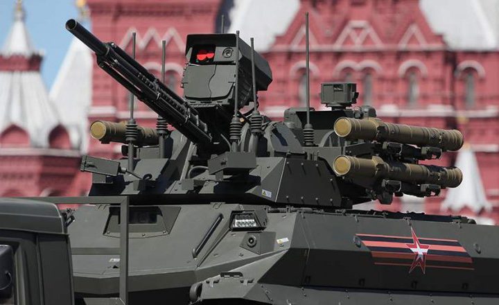 Военные объекты в России будут охранять роботы с пулеметами