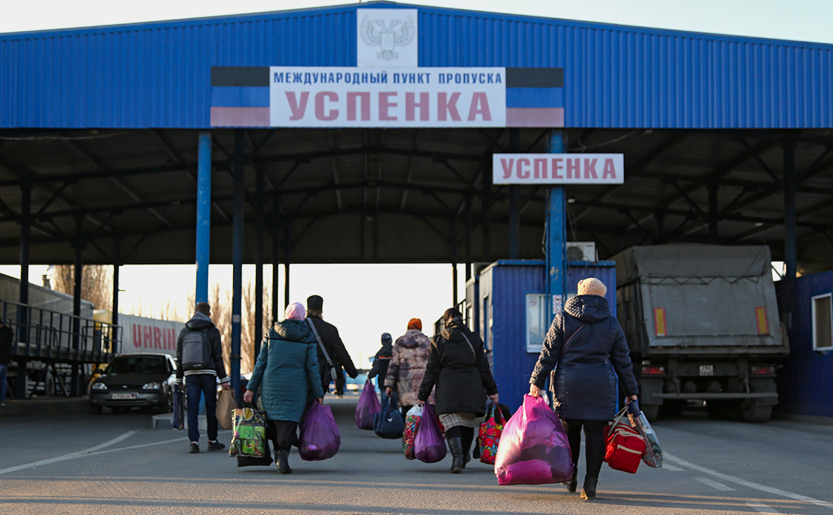 Жителей ДНР начали эвакуировать в Россию